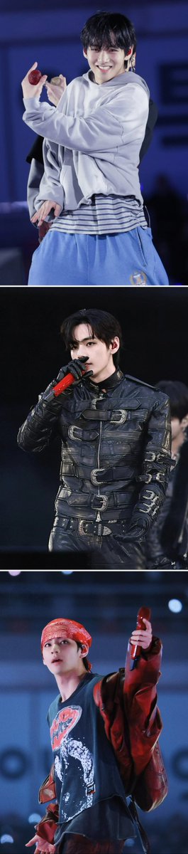KTH_Kcrew's tweet photo. [📰KTH News] '무대가 퍼스널 컬러' 방탄소년단 뷔, 강렬 퍼포먼스→완벽 라이브..무대 압도한 호랑이 기개

뷔가 고양종합운동장에서 열린 3회 차 콘서트에서도 종횡무진 활약하며 전 세계 팬들을 제대로 홀렸다.
방탄소년단은 12일 고양종합운동장 주경기장에서 열린 3회 차 마지막 공연의 막을 내렸다. 뷔는 3일 내내 폭발적인 성량과 강렬한 퍼포먼스를 펼치며 한 마리의 호랑이 연상시키는 기개로 무대를 거침없이 휩쓸며 압도했다.

뷔는 이마를 덮은 흑발의 짧은 생머리로 하고 등장한 모습에서는 갓 데뷔한 5세대 아이돌 같은 청량한 소년미로 설렘을 선사했으며, 블랙 가죽으로 전신을 감싼 의상에서는 강한 카리스마를 발산했다. 두건을 쓰고 눈썹 피어싱을 한 모습은 누아르 빌런 그 자체로 변신해 다양한 모습으로 시각적인 쾌감을 선사했다. 세계에서 제일 잘생긴 미남답게 뷔의 모습이 잠시 스크린에 나올 때는 아름다운 얼굴에 감탄한 팬들의 함성이 콘서트장이 떠나갈 듯 가득 찼다.