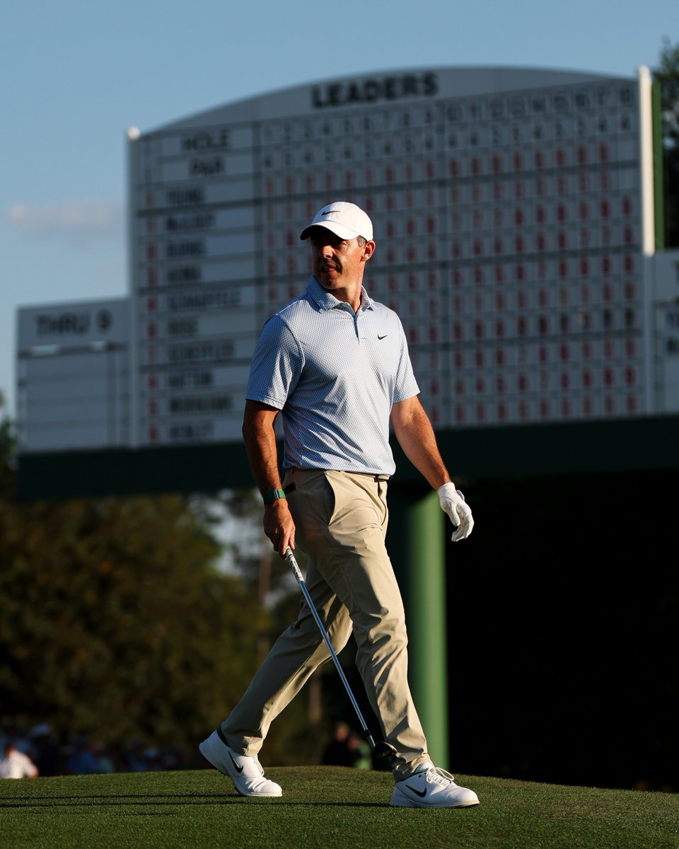 Golf Town tweet media