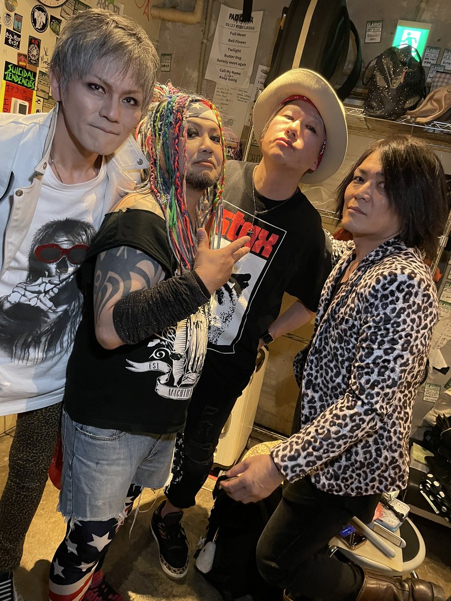 ippei/disco tweet media