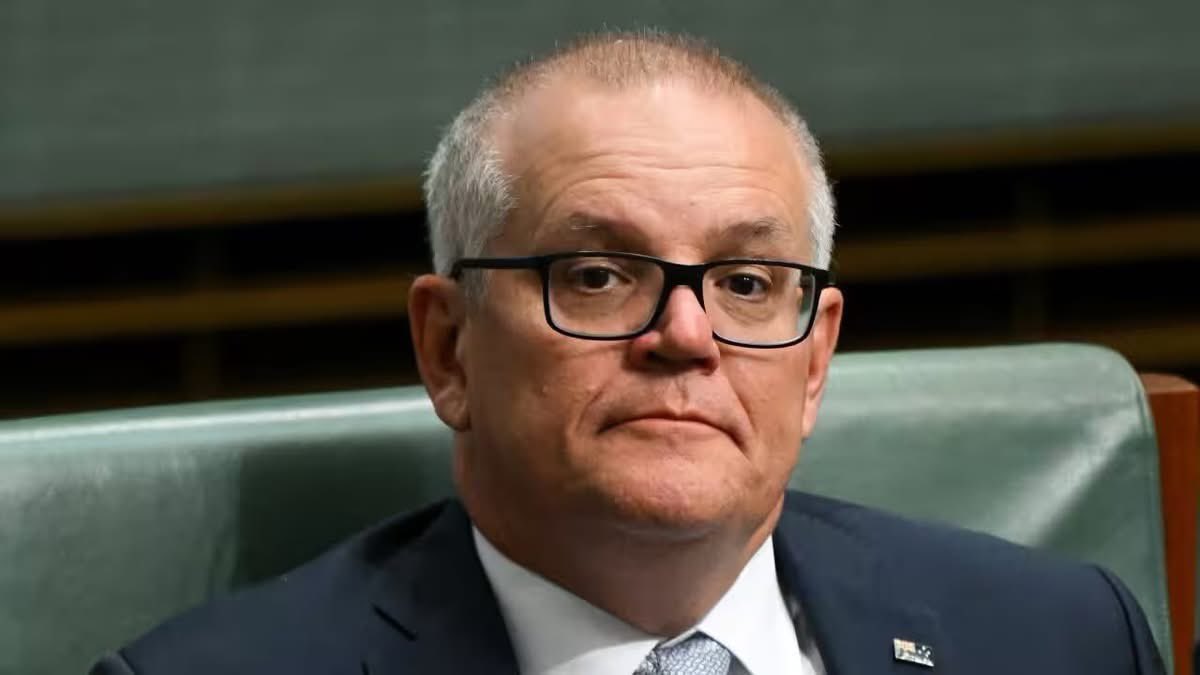 Colleen ( HistoryRepeating) tweet media