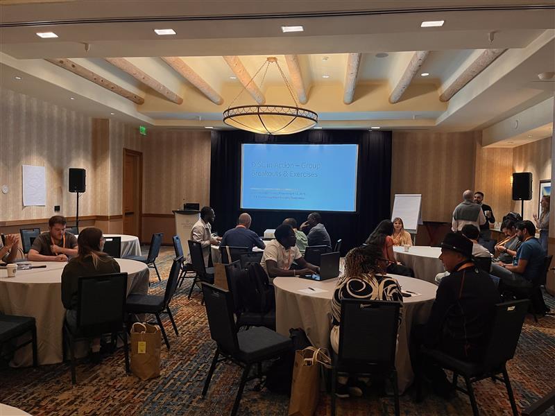 agbt's tweet image. The Professional Development Workshop at #AGBTAg26 brought together early-career scientists and industry leaders to build stronger communication skills. Thank you to organizers Klaus Koehler, Rebecca Lowdon, and Alencar Xavier. 
#AgGenomics #ProfessionalDevelopment