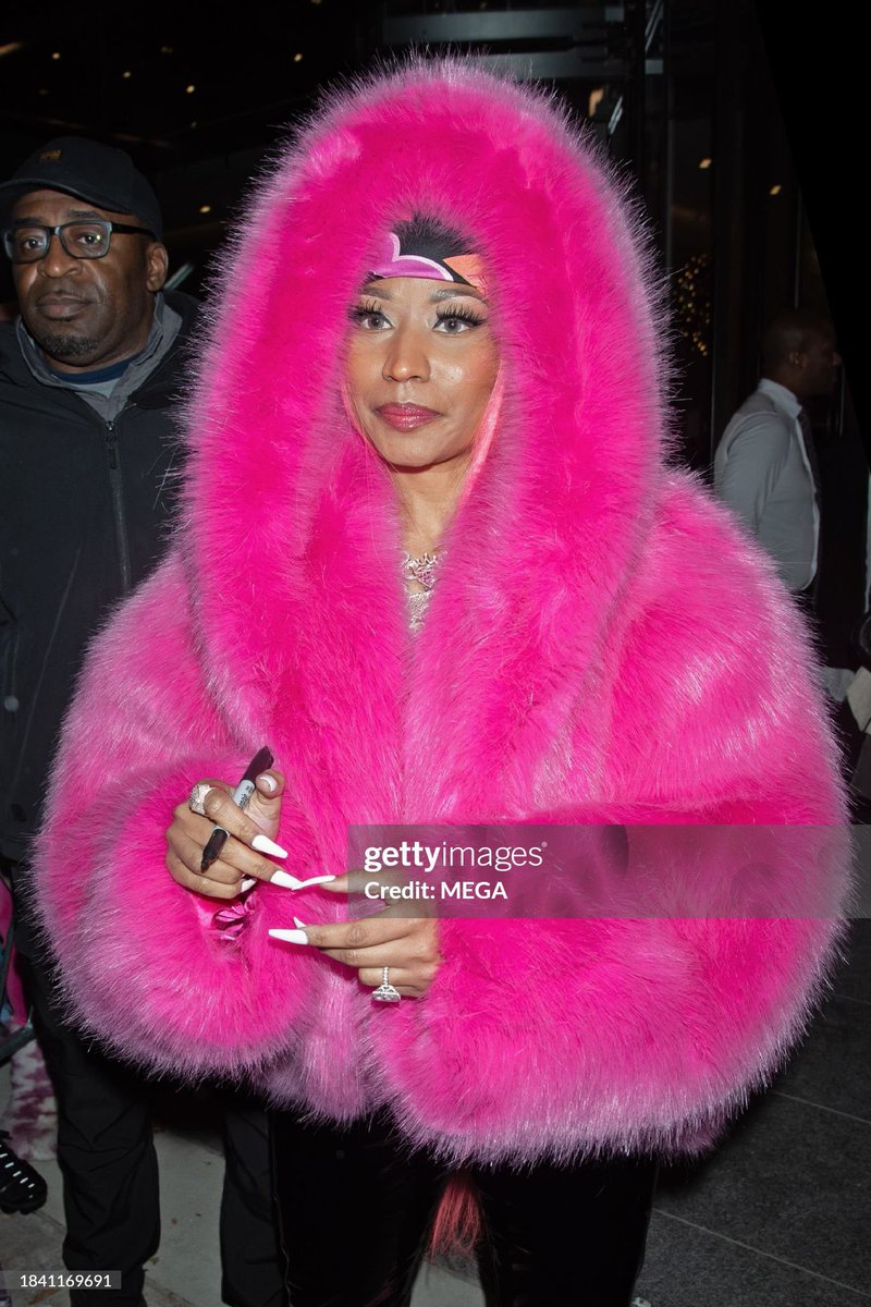 BG Sha~Sha tweet media