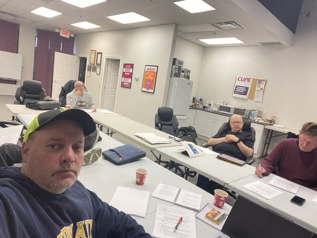 cupelocal1571's tweet image. #CUPE1571 Your Bargaining Team at Work #gettingready #OSBCU #CUPE #Bargaining2026 #Education #Educationworkers