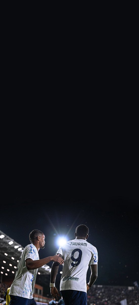 FCIMwallpapers's tweet image. One step closer 🖤💙

#ForzaInter #ComoInter #Thuram #Dumfries