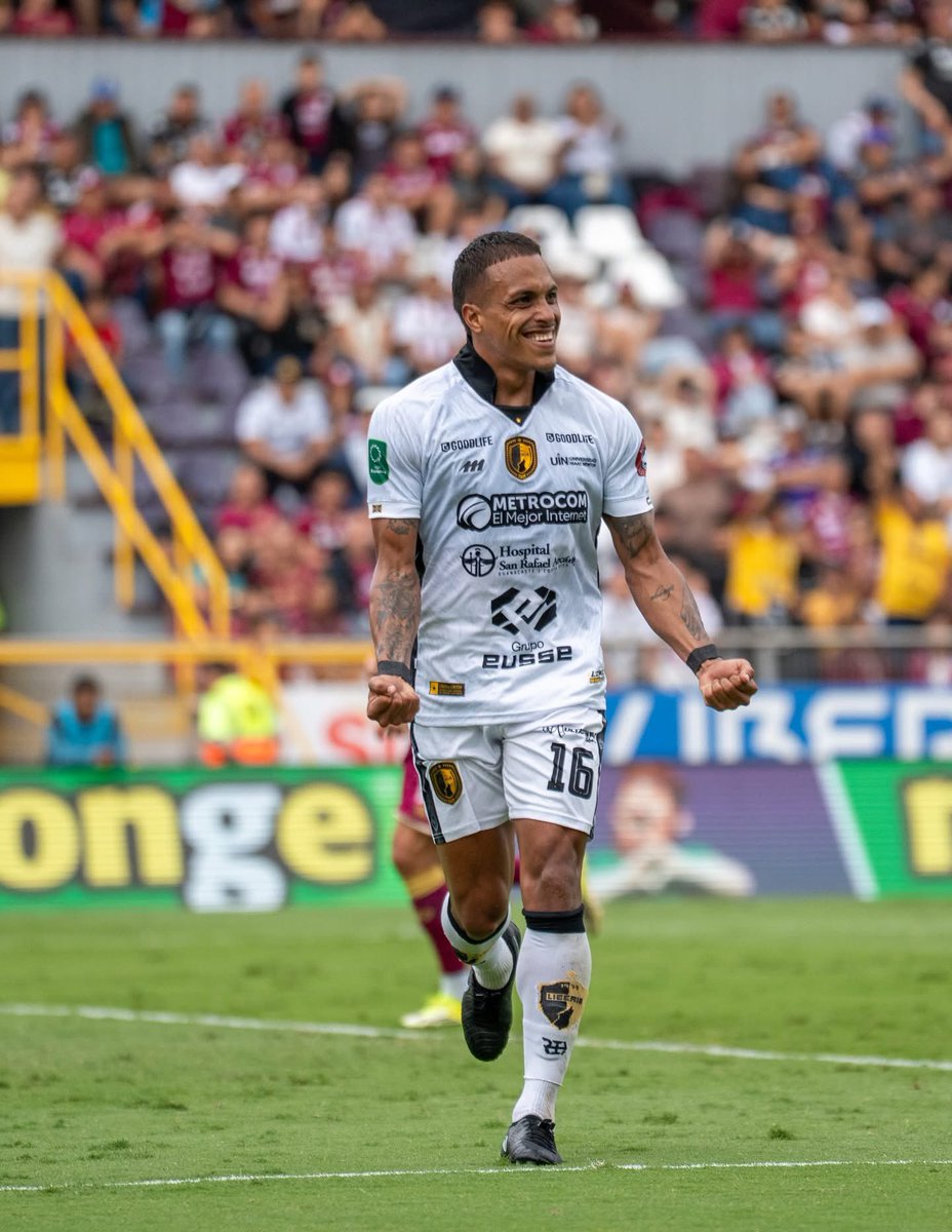 Kevin Jiménez tweet media