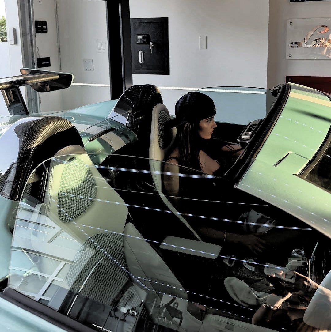 𝒔𝒍𝒐𝑎𝑛𝑒. tweet media