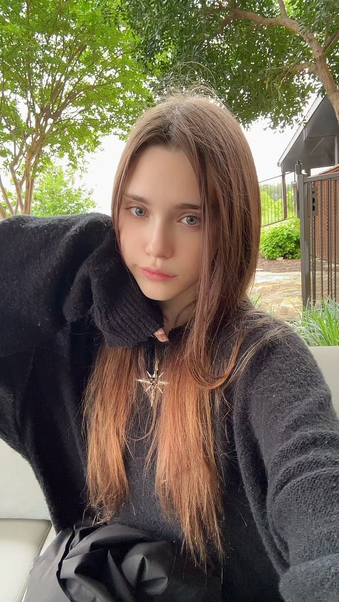 BreesKnees tweet media