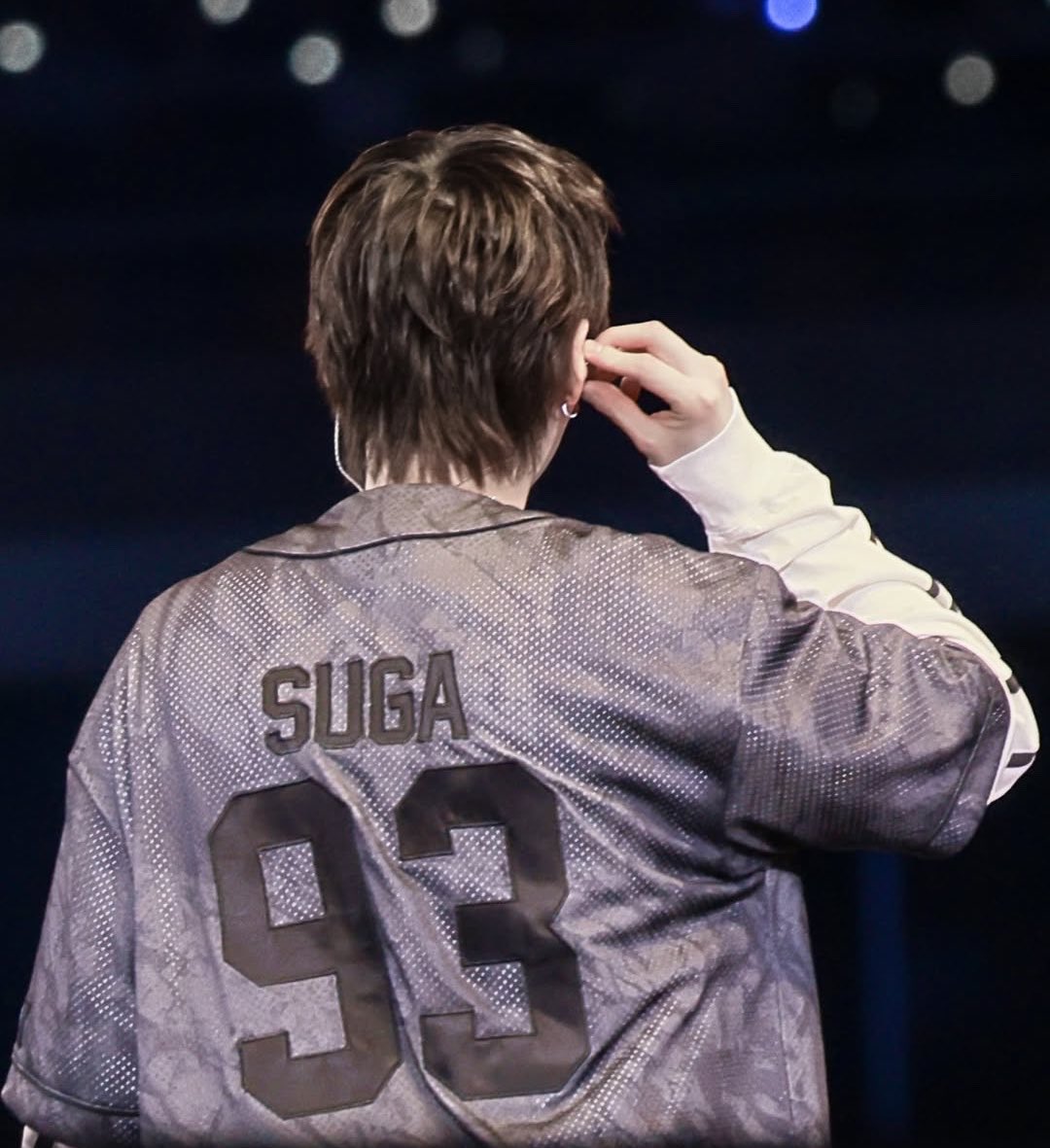 𝓑𝓻𝓾⁷ ^•⩊•^ VAI VER O BTS tweet media