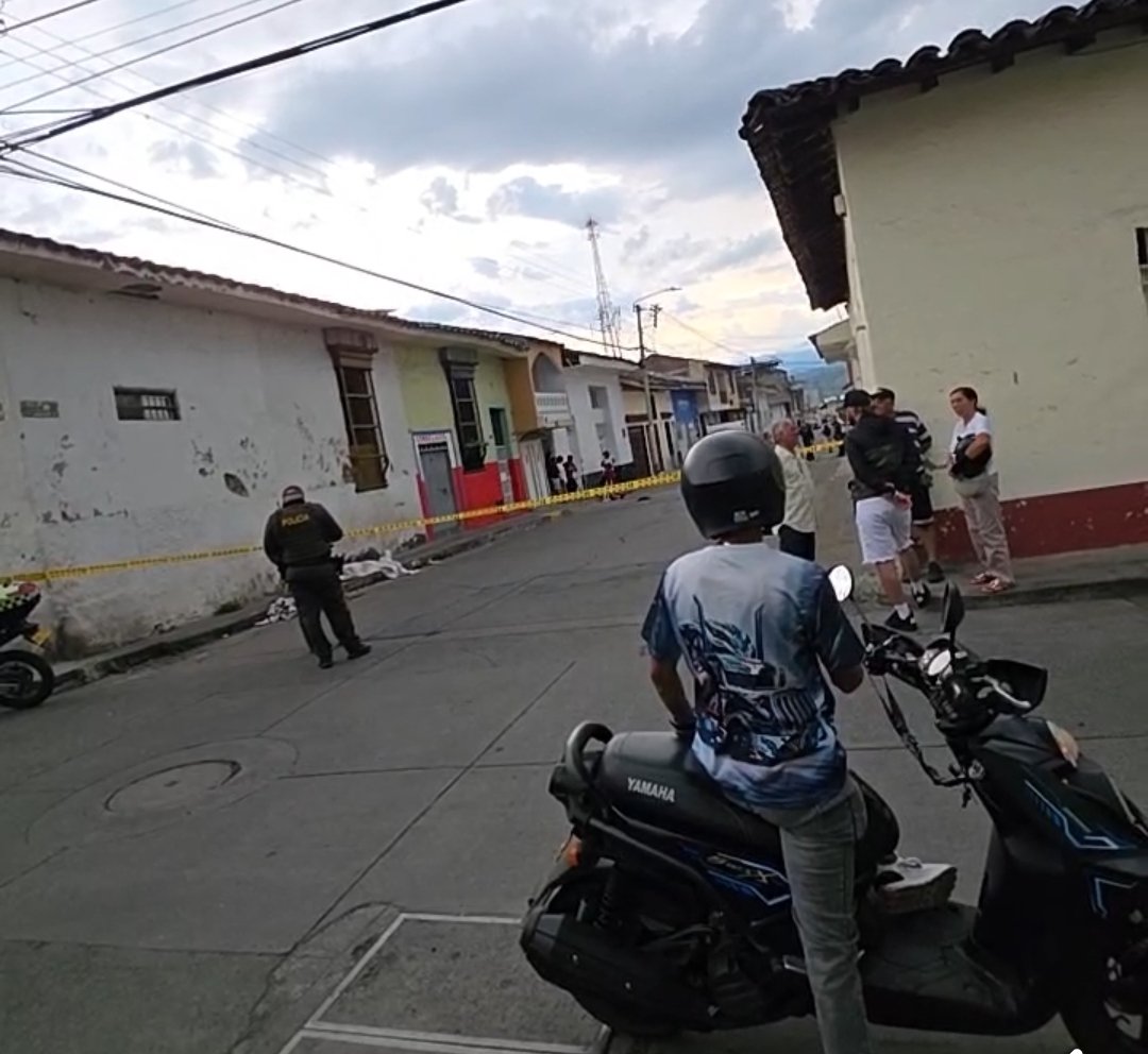 LOS OJOS DE BUGA tweet media