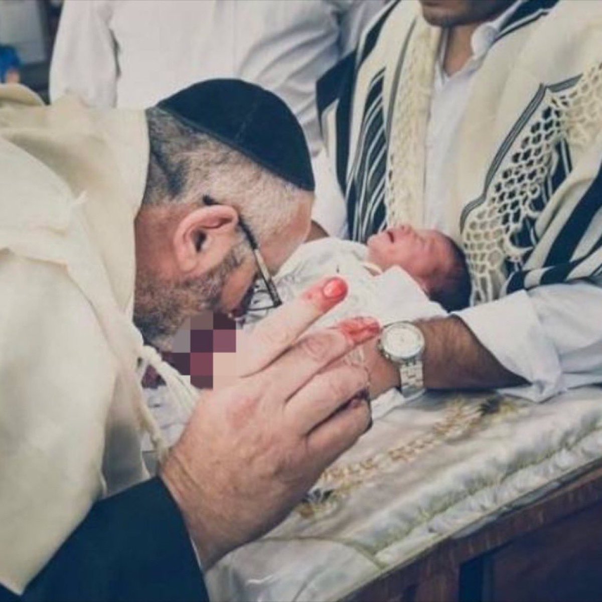 Parody Jeff tweet media