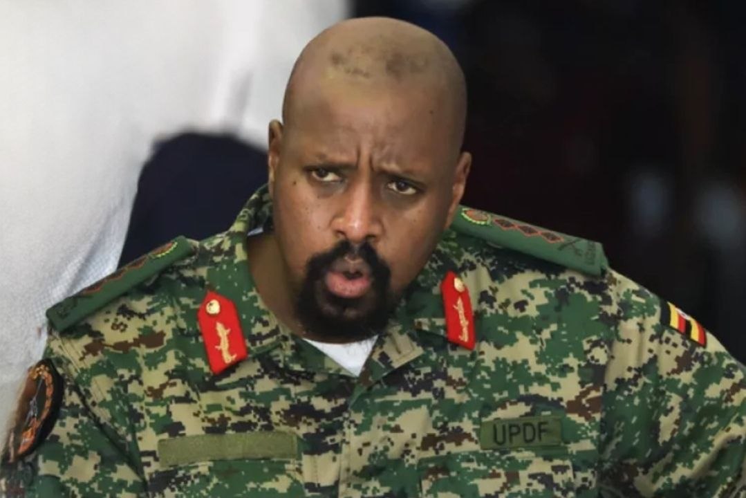 миллиард казахстанцев tweet media