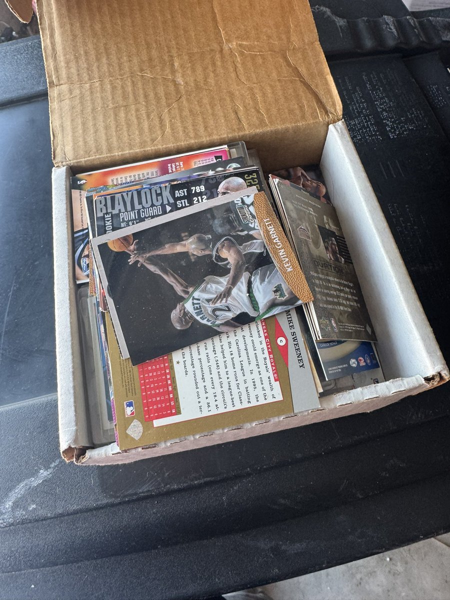 Bib's Bombs tweet media