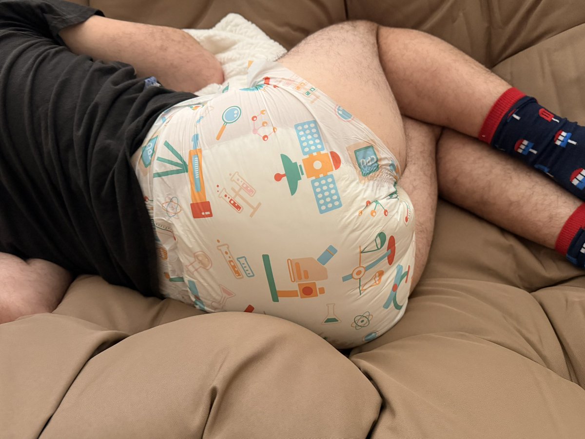 MommyAndSquish tweet media