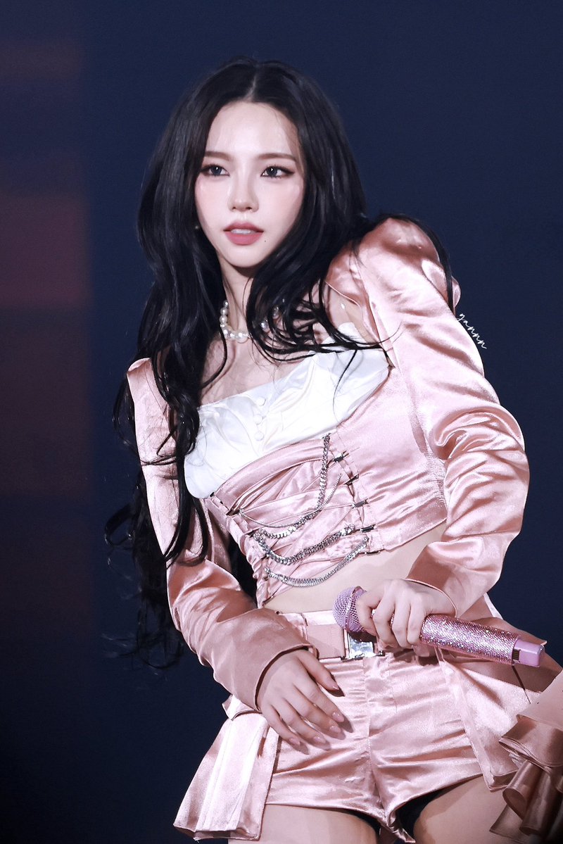 xyan_k's tweet image. 260411 OSAKA day2

#카리나 #Karina #カリナ 
#에스파 #aespa