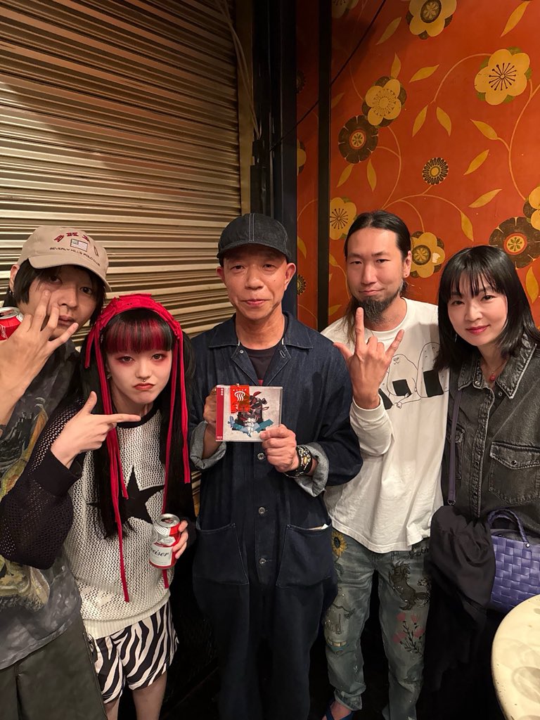 akaikurage_'s tweet image. 新宿red clothありがとうございました❤️‍🔥
TRAPのお二方と！！！！！幸！！！！

#TRAP
#赤いくらげ
#(The)SEGARE KIDS