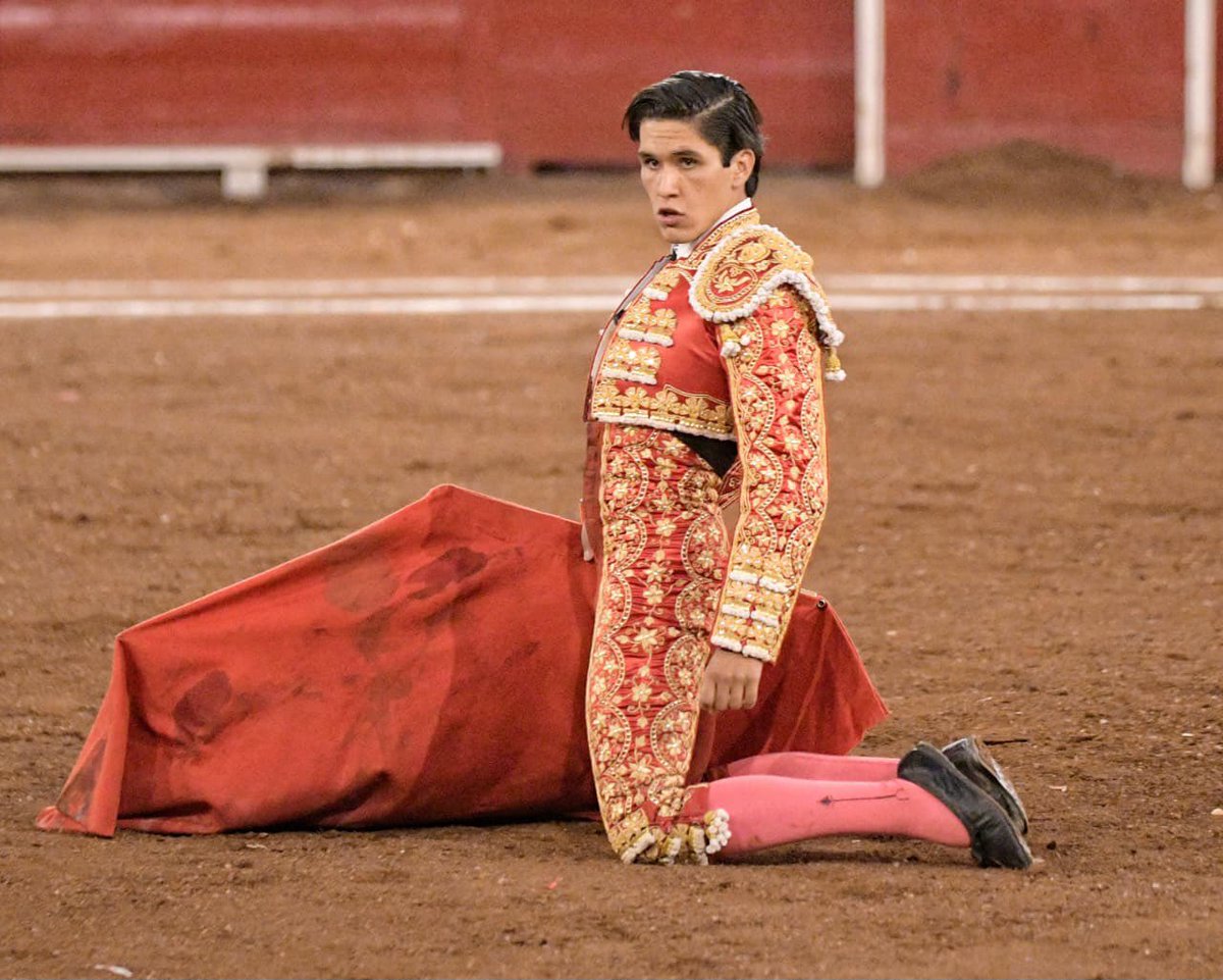 Monumental de Aguascalientes y Plaza San Marcos tweet media