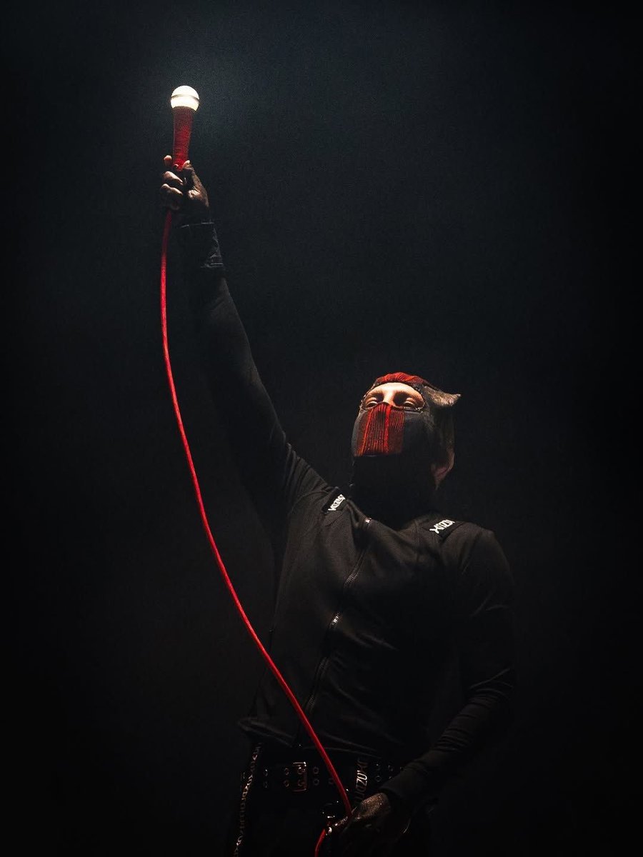 James ⊬ tweet media