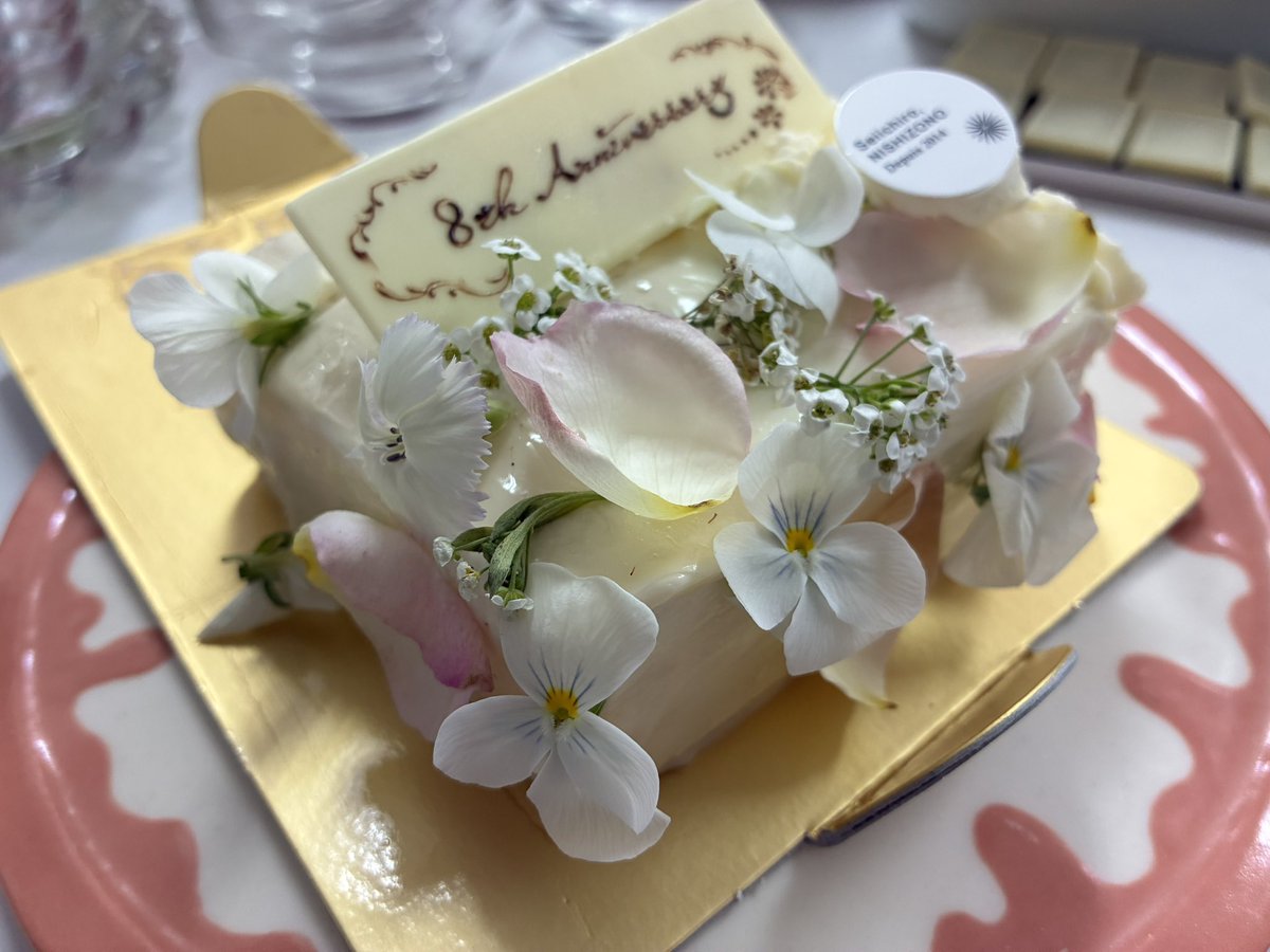 チヨト tweet media