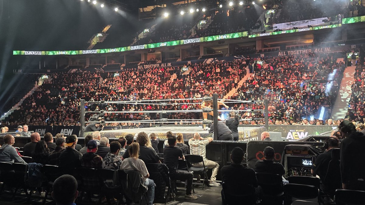 My 9th AEW PPV, 15th AEW show, and 6th country in which I've attended an AEW show (USA, England, Wales, Japan, Australia, Canada)! 

LFG.

Revolution ✅️
Double or Nothing ✅️✅️
All In ✅️✅️✅️
Full Gear ✅️
Wrestle Dynasty ✅️
DYNASTY ✅️

#AEW #AEWDynasty