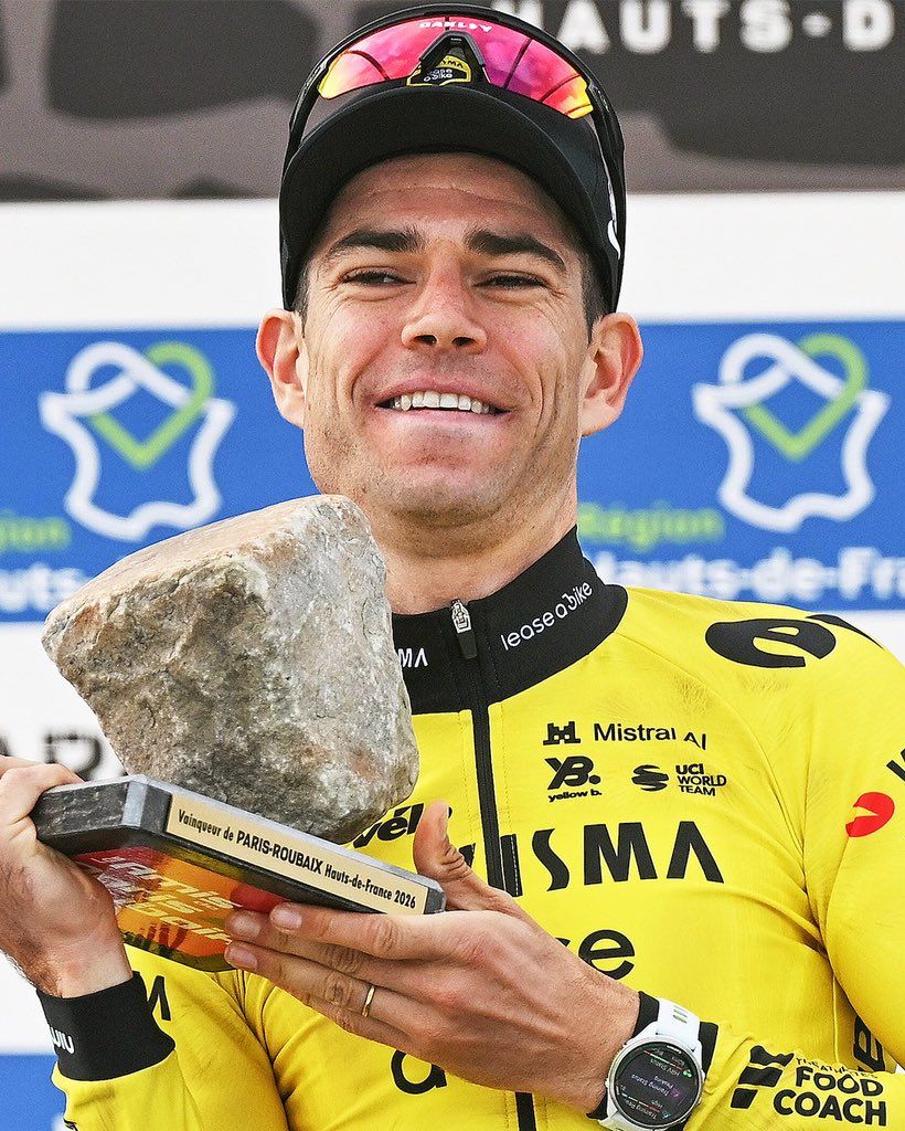 Mario Sabato tweet media