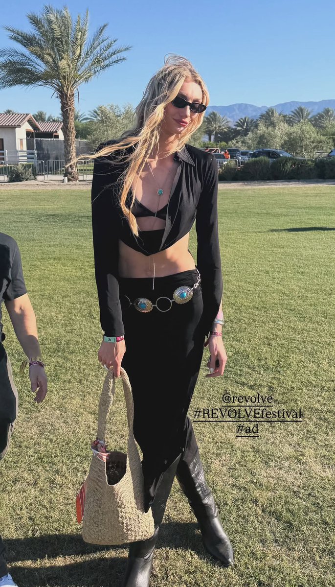 DAILY CELEBZ tweet media