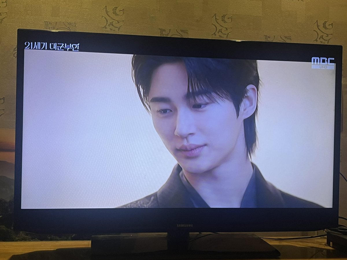 문지기 tweet media