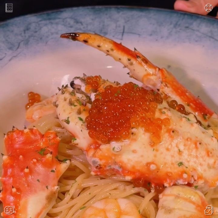 Happiness can be found in the simplest things: just a serving of grilled lamb chops that are sweet yet not overly rich.