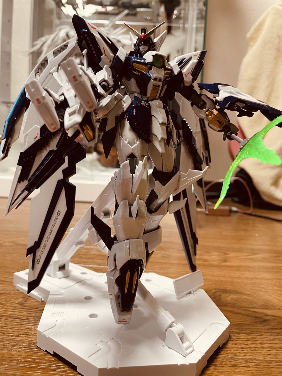 おにく tweet media