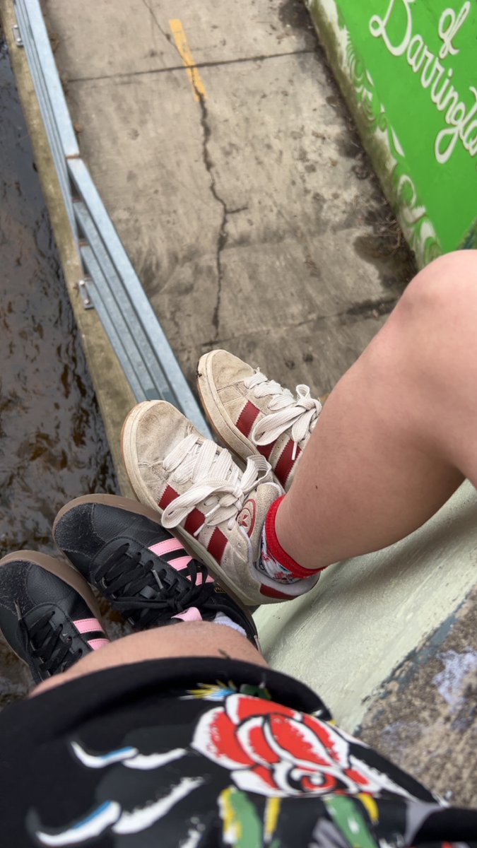 jade…. tweet media