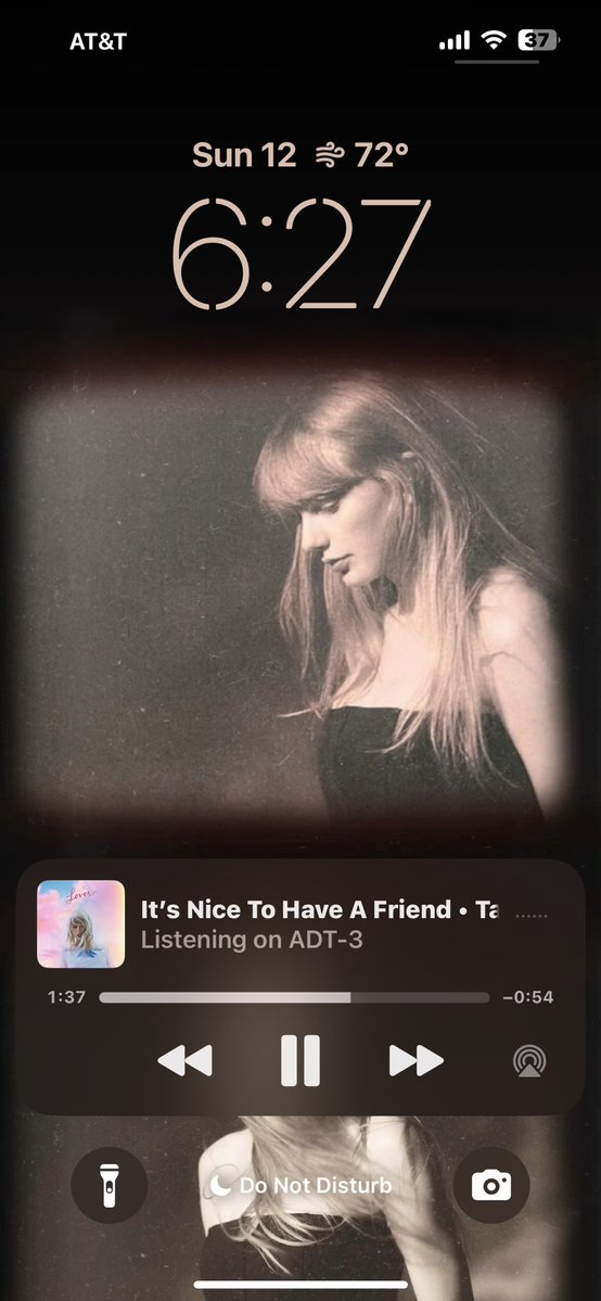 jovie ॱଳ͘ tweet media