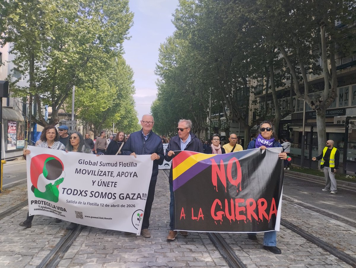 Miércoles Republicano en Jaén❤️💛💜 tweet media