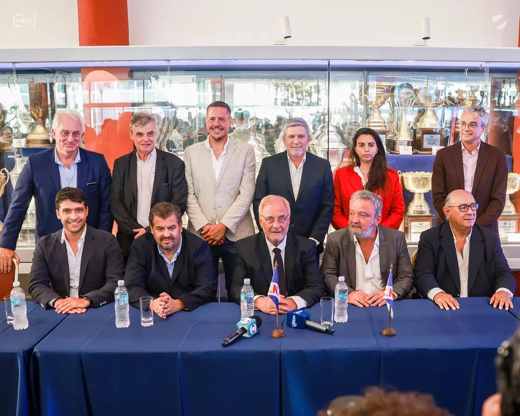 Vision Tricolor tweet media