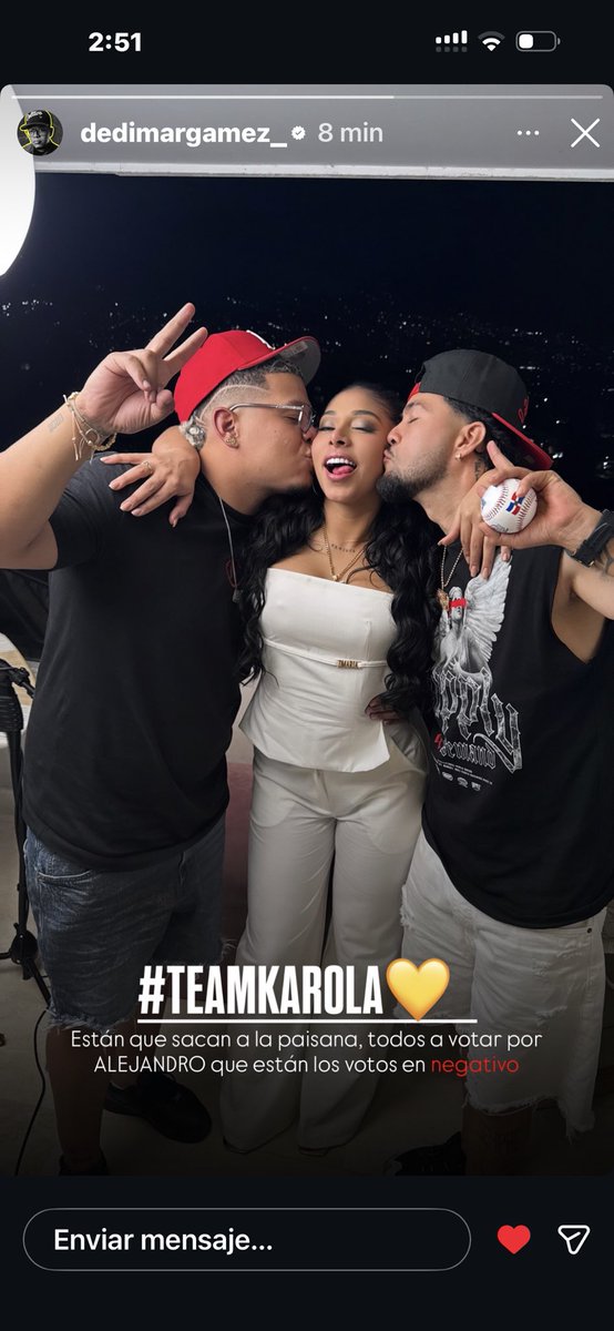 lopezstefanny80's tweet image. TODOOOOS VOTANDO ALEJADRO ESTRADAAAA🔥🔥🔥🔥🔥 ultimossss esfuerzos pelaooooos 👏👏👏

VAMOS A DEMOSTRARLE ALEJANDRO QUE VA TENER QUE SALIR A VER A KAROLA POR YOUTUBE 🔥🔥🔥🔥🔥
#LaCasaDeLosFamososCol3 #RD #TeamKarola