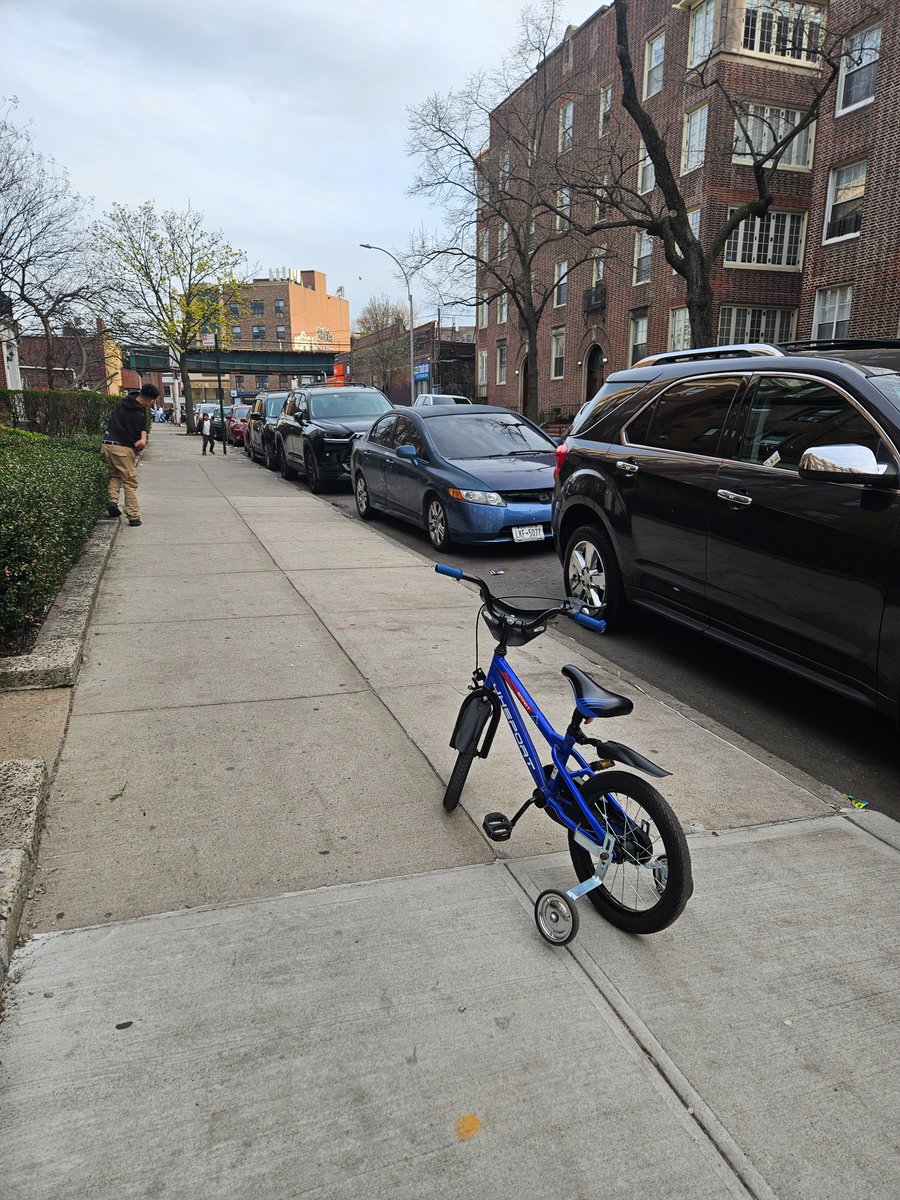 Make Queens Safer tweet media