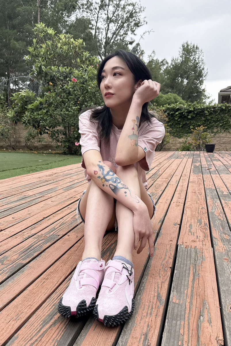 triciaisabirdy's tweet image. Thank you so much @PUMA for these beautiful Espeon shoes! The PumaxPokemon Collab for Pokémon’s 30th Anniversary has so many incredible pieces! Make sure to check them out!  #pokemon #puma #sneakers #gifted #sponsored