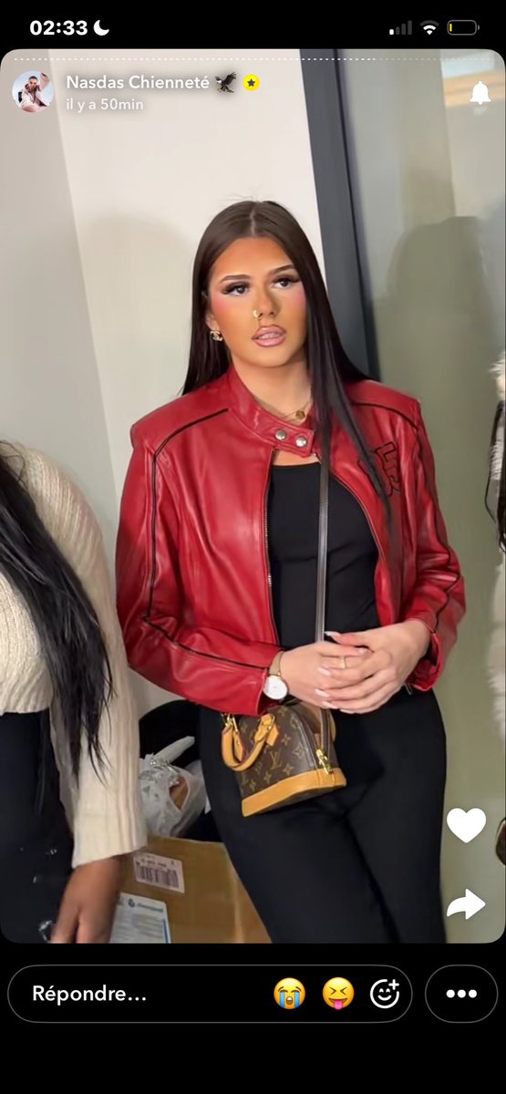 livn⭐️ tweet media