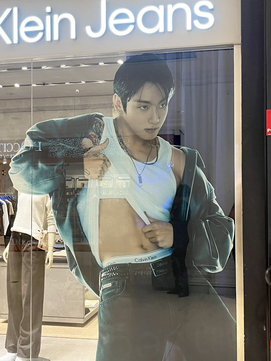 nat vai ver o bts d-199 tweet media