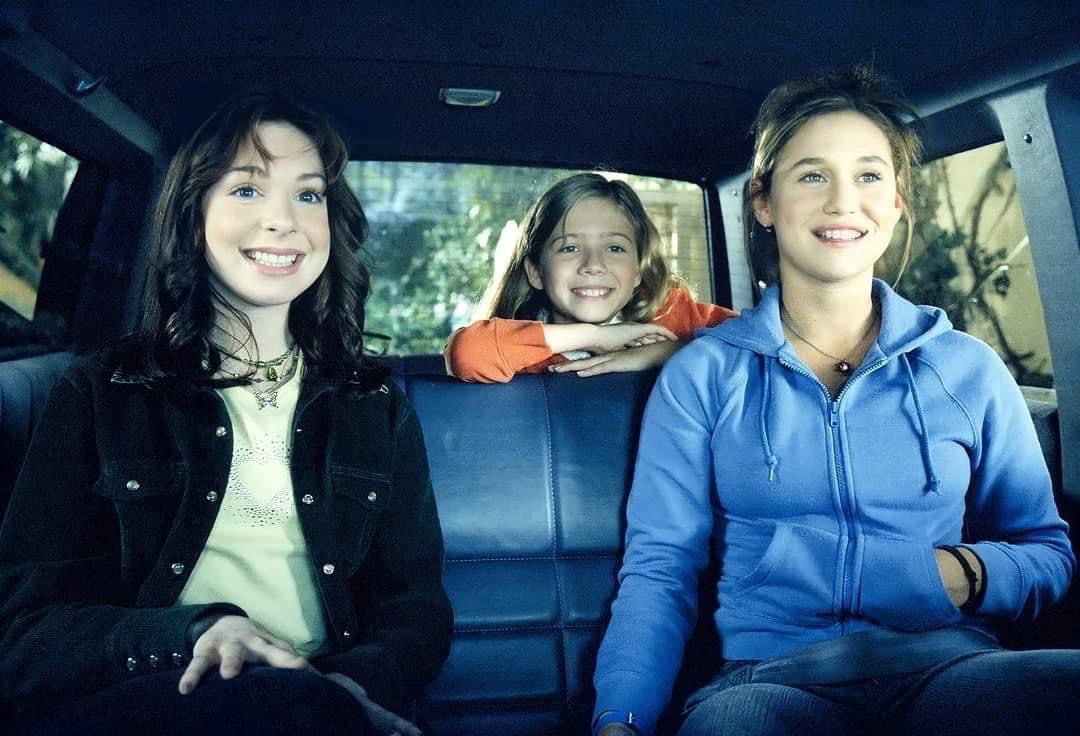 apollo⁷ | the renee guy tweet media