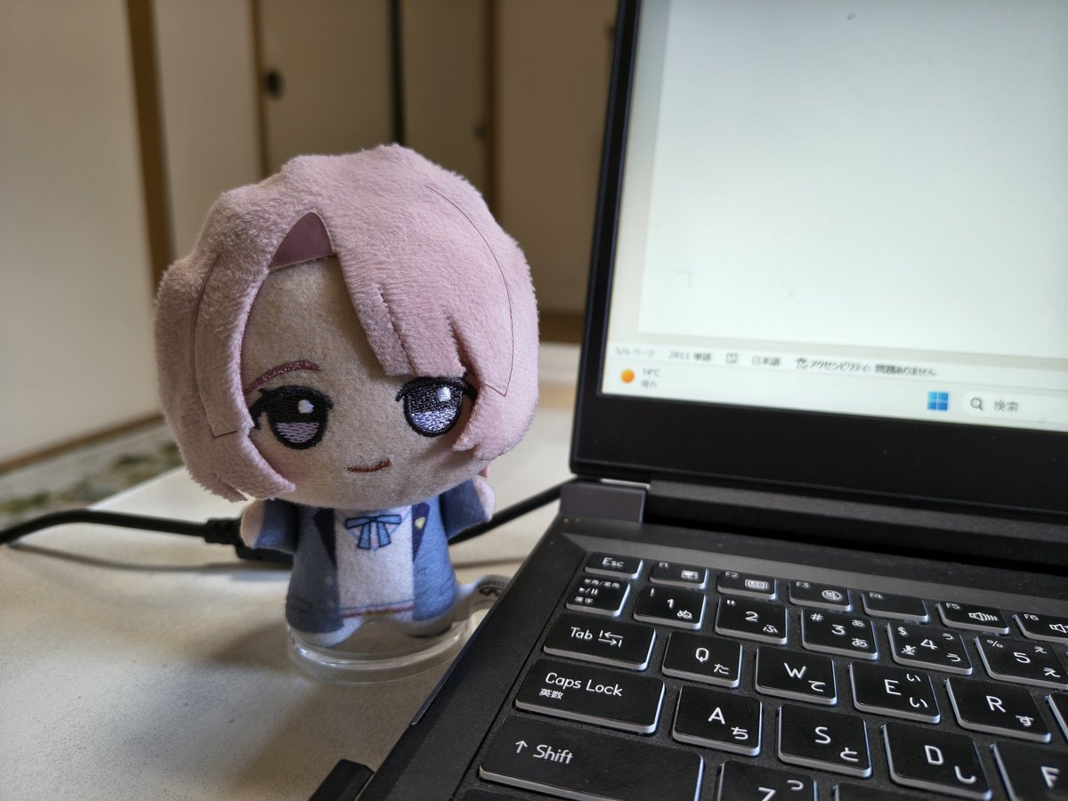 fukaya604's tweet photo. 有村、第1希望の最終面接だよ。応援してくれな。  #学マスぬいぬい部 https://t.co/rye0hlJSF6