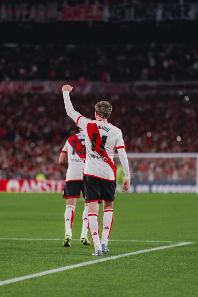 Cris ✍️🏟️ tweet media