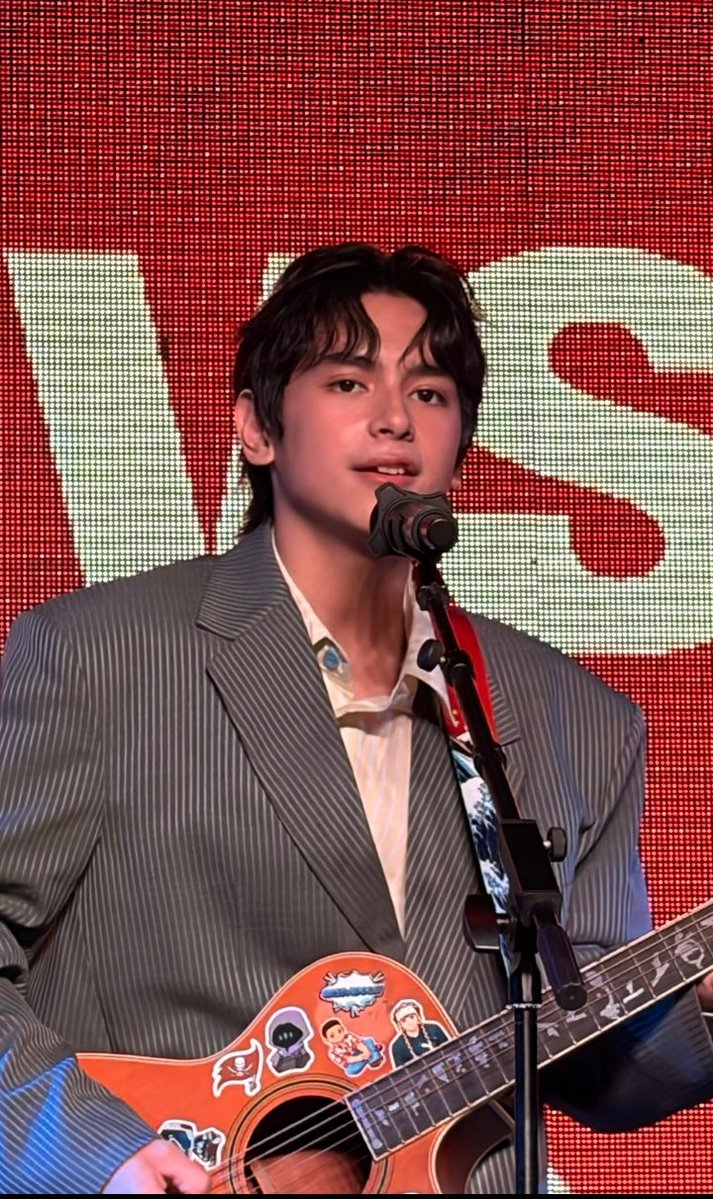 Mel Chua tweet media