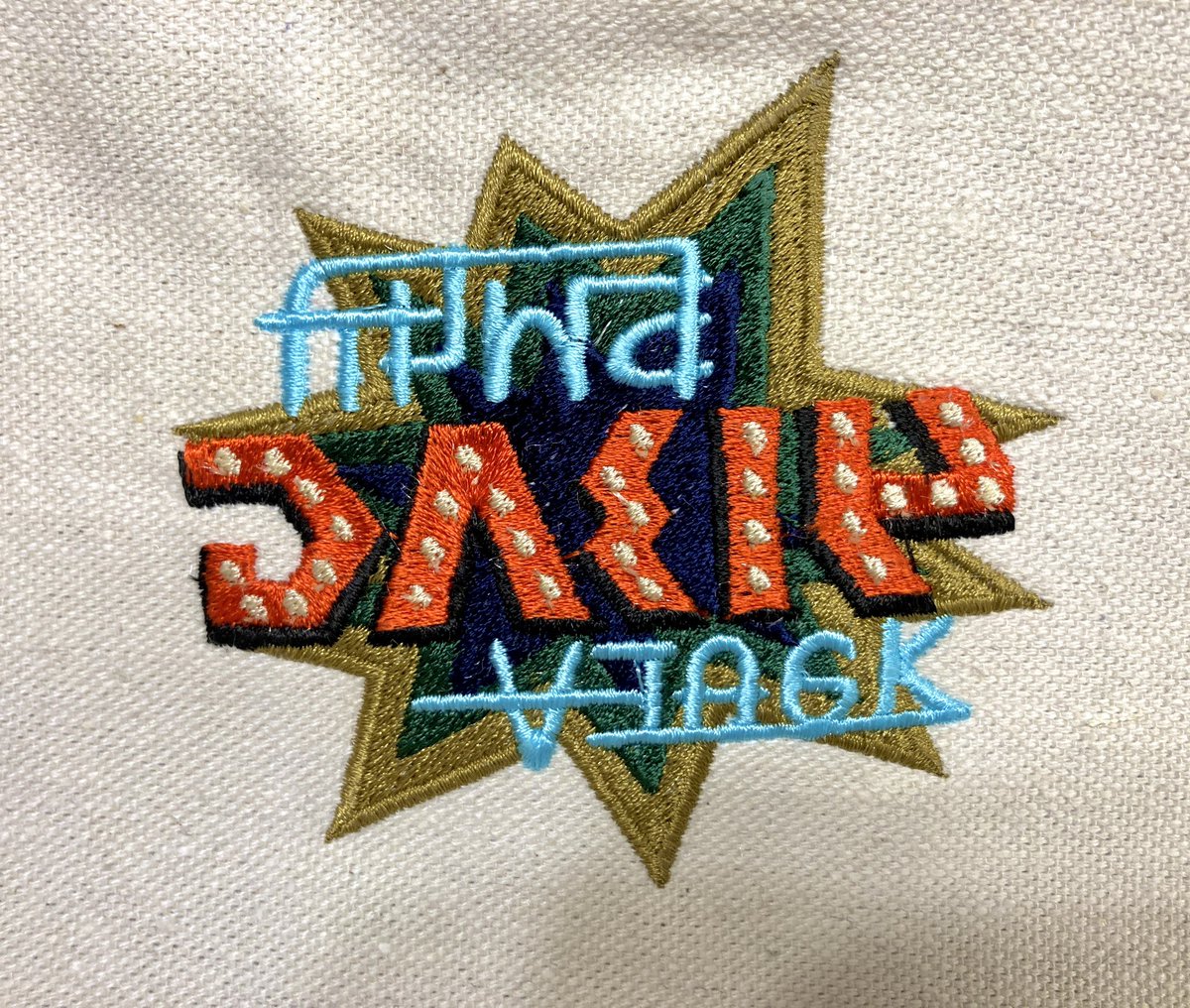 Nuu(ヌウ)@刺繍始めました tweet media