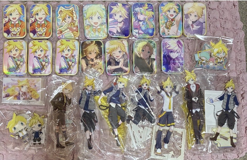 amuza259's tweet photo. 譲渡　プロセカ　鏡音レン

譲‥写真のもの(ツリーに繋げてご提示)
求‥お値段(ALT)ご相談　なるべく早く手離したいので先着での交渉、お返事が早い方優先する場合あります🙇‍♀️

また、並行して出品しているものもあるため時間差で難しくなる場合もあります。お声かけお待ちしております　続⬇️ https://t.co/r5DrPcHaKI
