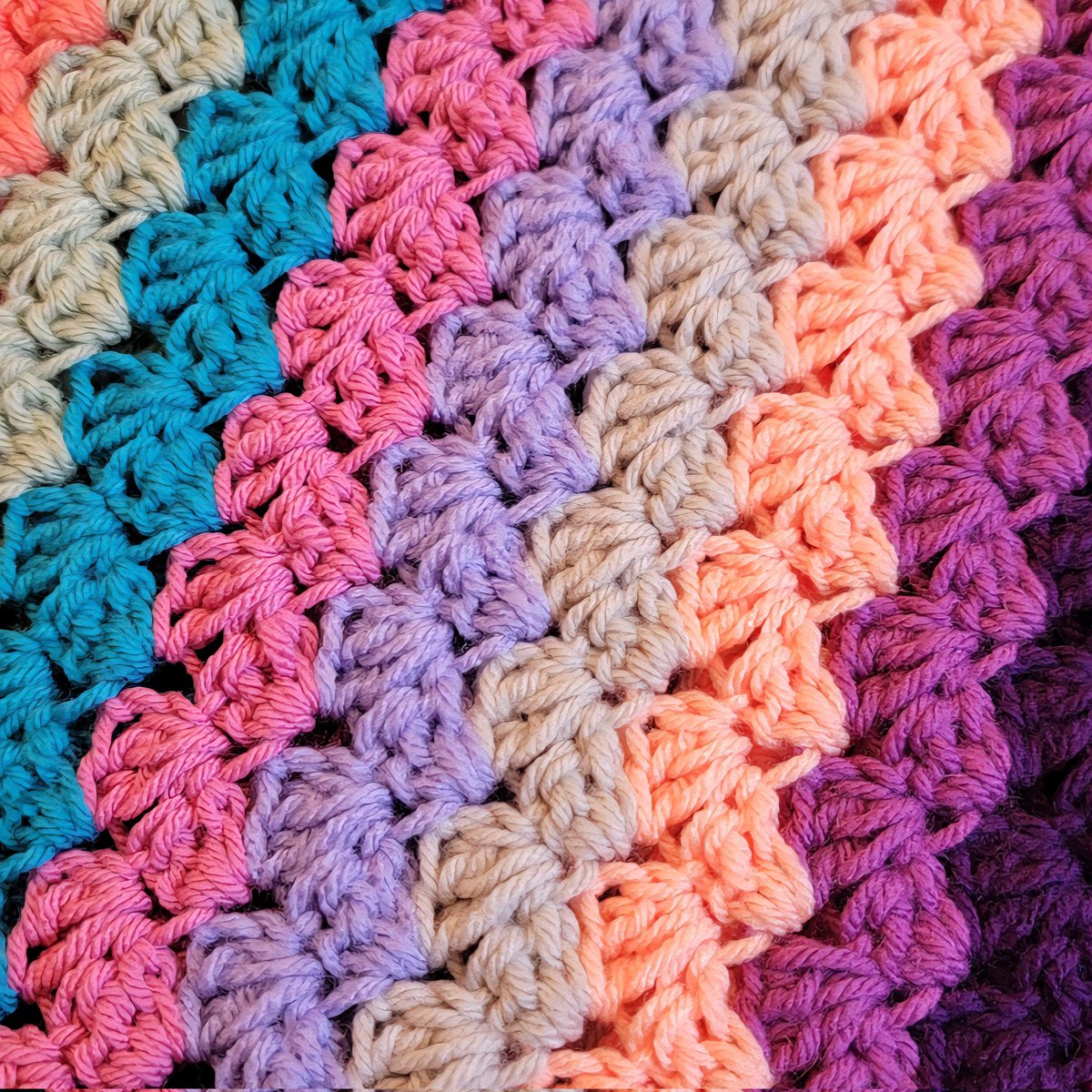 Crochetmelovely's tweet image. Free pattern from me: Cloud Nine Afghan! Video tutorial on my YT channel. Full pattern and step by step photo tutorial on my blog! Pick your fav way to learn! ✨️☁️💗
.
.
.
#yarn #crochet #freepattern #crochetpattern #youtube