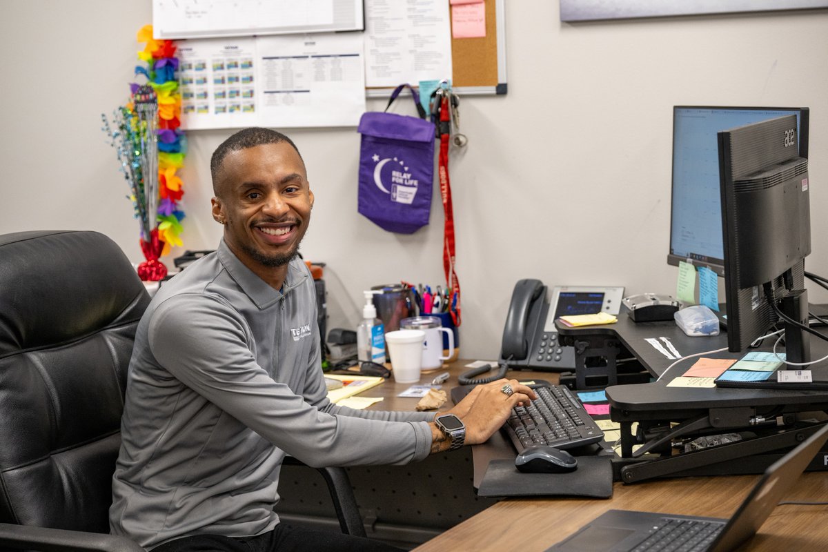EZGOvehicles's tweet photo. When you need support, you shouldn’t have to wait. E-Z-GO customer service answers calls in 35 seconds and responds to support requests within 24 hours. 

Real people, real help, right when you need it. That's the E-Z-GO way. 

#EZGO #ItsGoodtoGO https://t.co/fioVJnP4JT