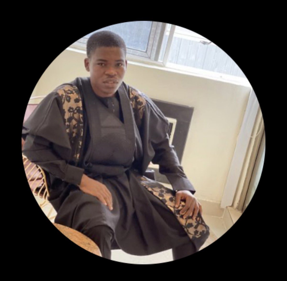 Festus The Designer tweet media