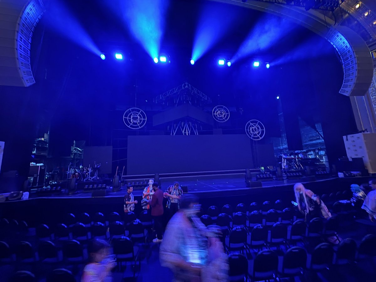 Chavez41 tweet media