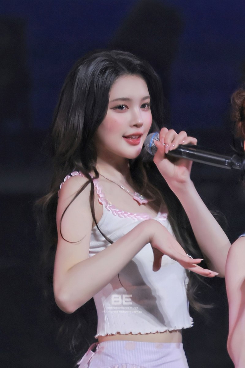 BeH2H_'s tweet image. 260412

#A_NA #에이나 #H2H
#Hearts2Hearts #하츠투하츠