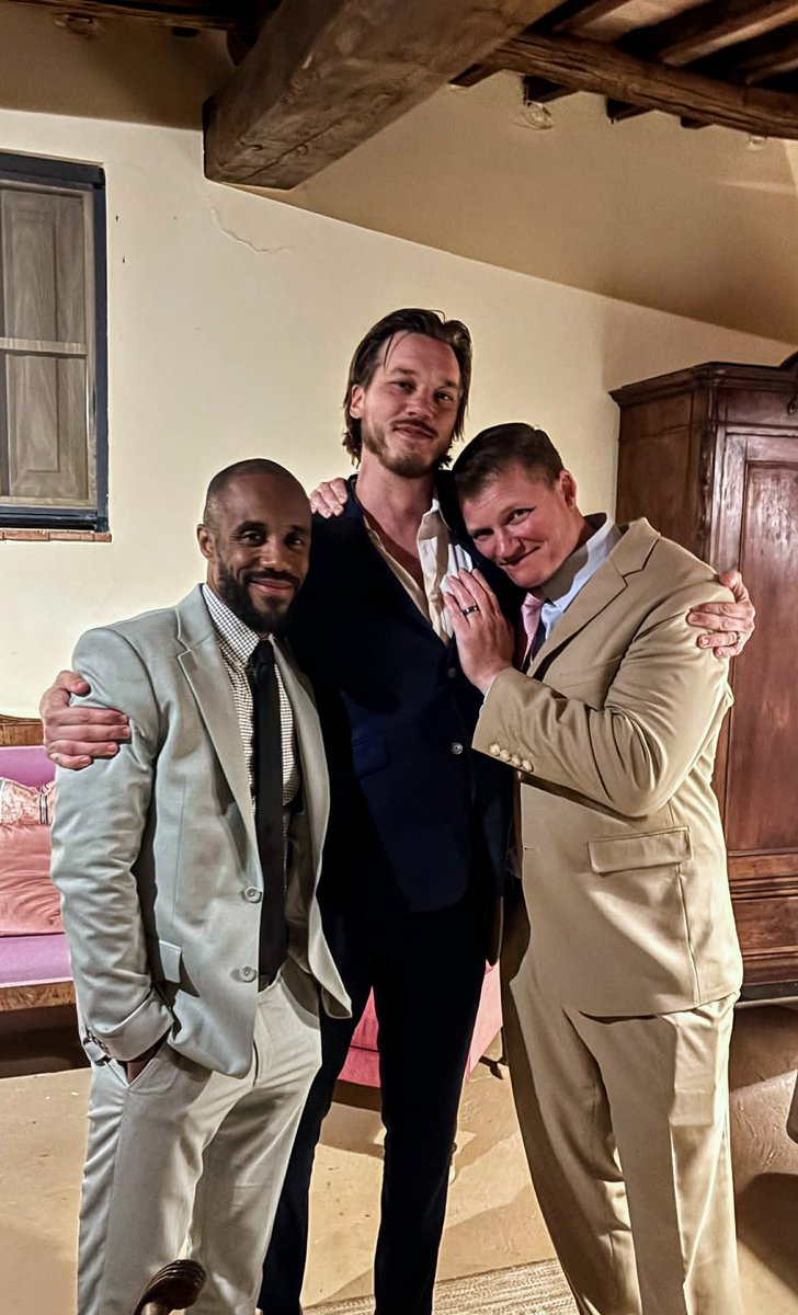 Thomas 🦖 tweet media