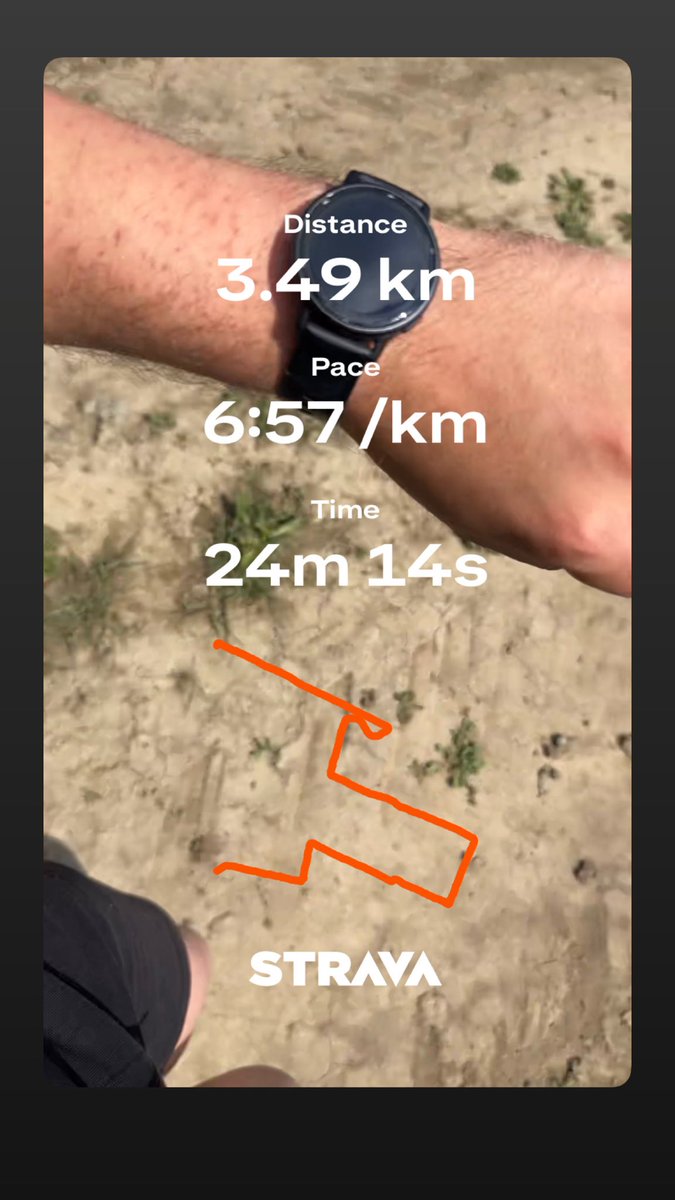 DanielMinda57's tweet photo. Running 🏃🏽 https://t.co/nfVZ84PwaA